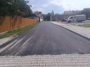 Modernizacja nawierzchni dróg gminnych w miejscowości Jadów